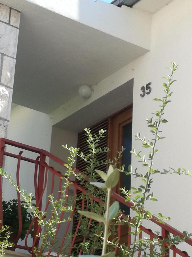 Apartment Petrovic Korčula Eksteriør bilde