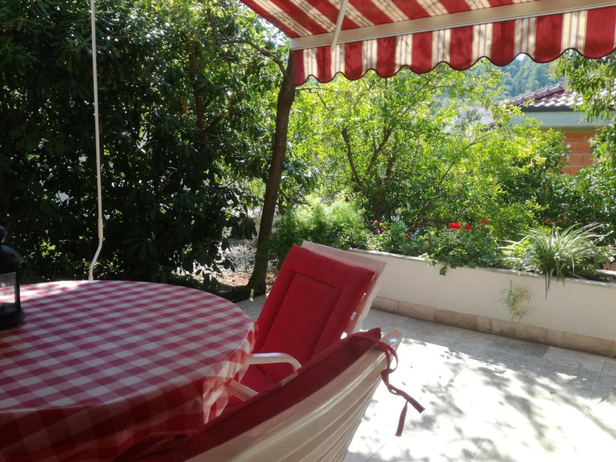 Apartment Petrovic Korčula Eksteriør bilde